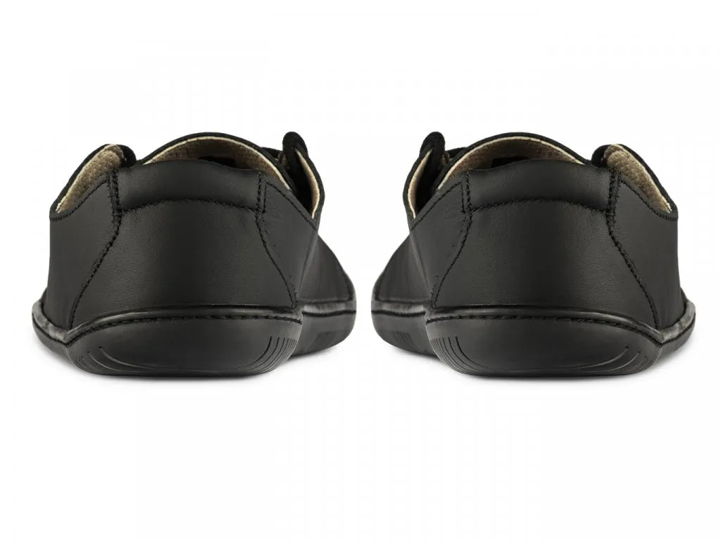 INCA Women's black