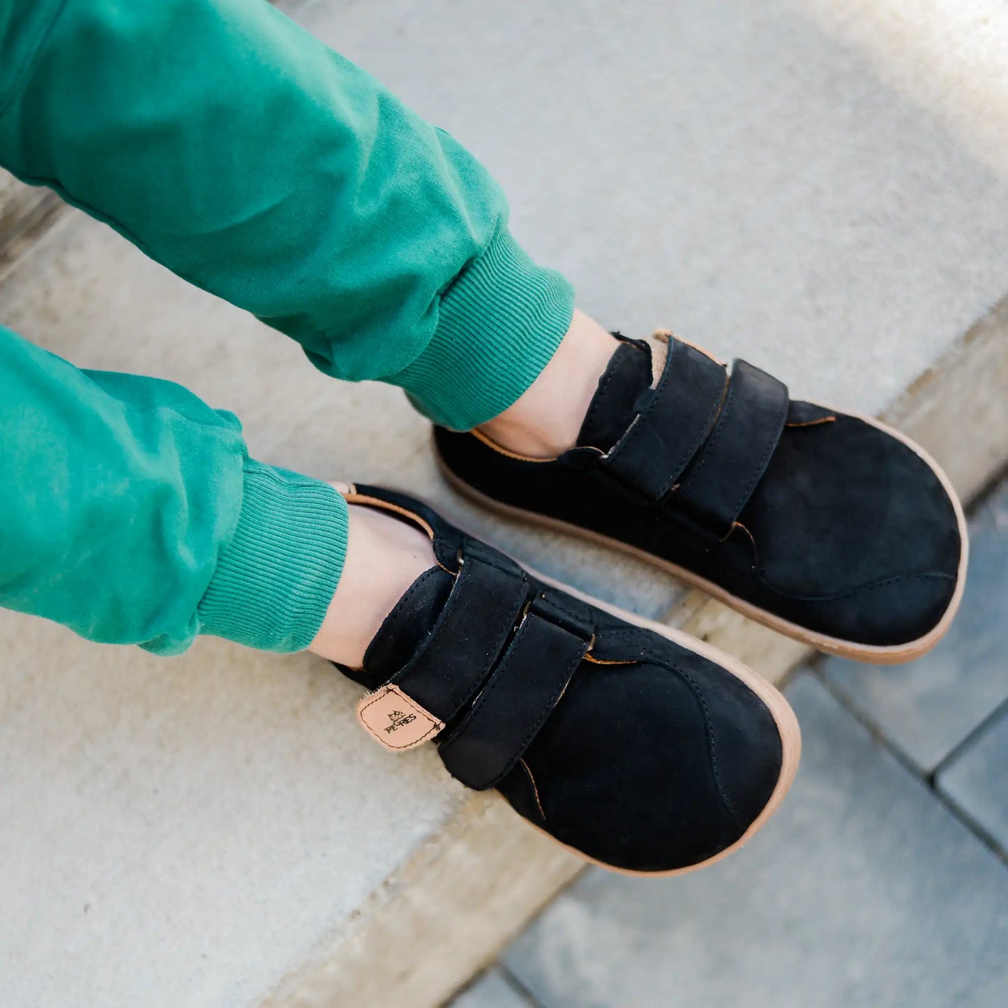 PEGRES ALL-YEAR SNEAKERS BF54 Black