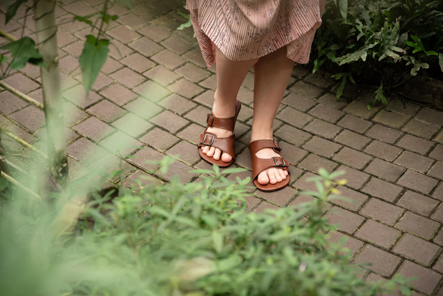 AHINSA Barefoot Slip-on Sandals