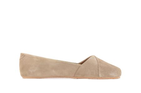 SHAPEN Peony Beige Suede barefoot ballerinas