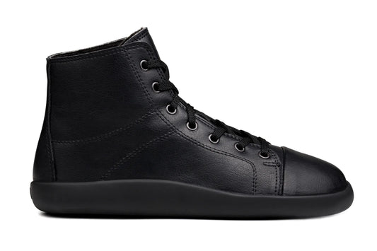 Tara Winter Sneakers – Black