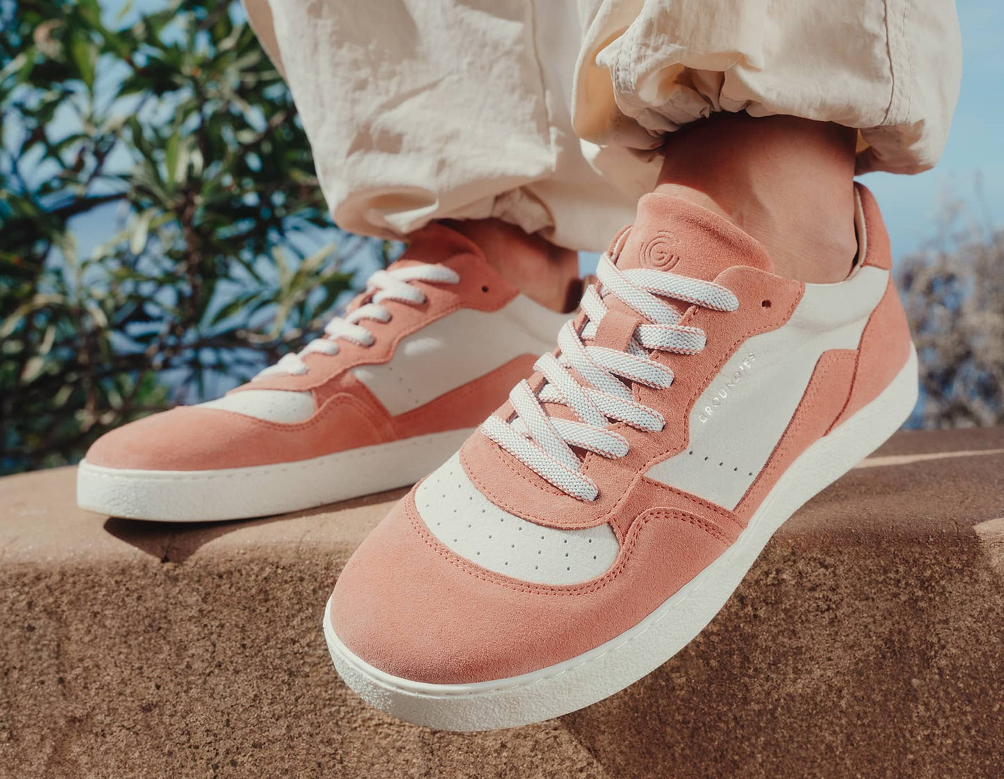 GROUNDIES NOVA VIC EDITION Pink / White
